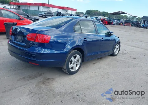 2014 Volkswagen Jetta 2.0L Tdi from USA, damaged, VIN 3VWLL7AJ8EM405898